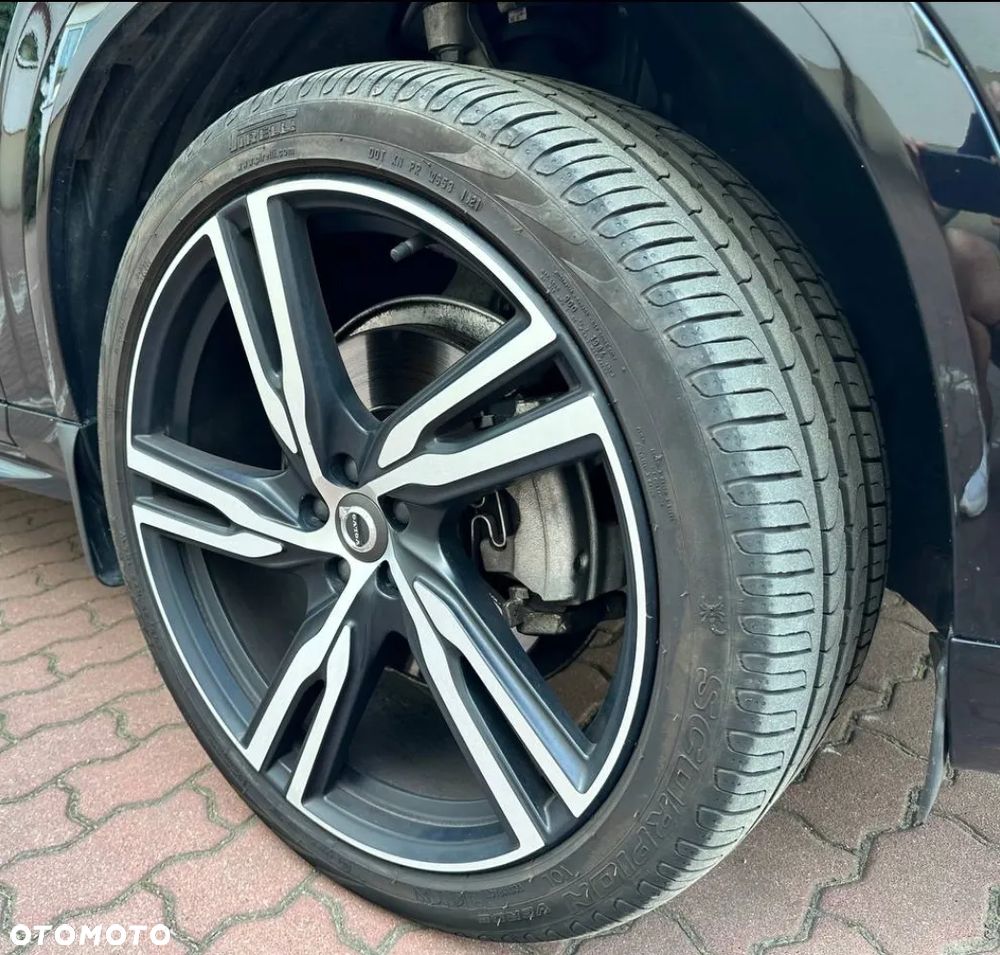 Volvo XC 90 B5 D AWD Geartronic Momentum - 16