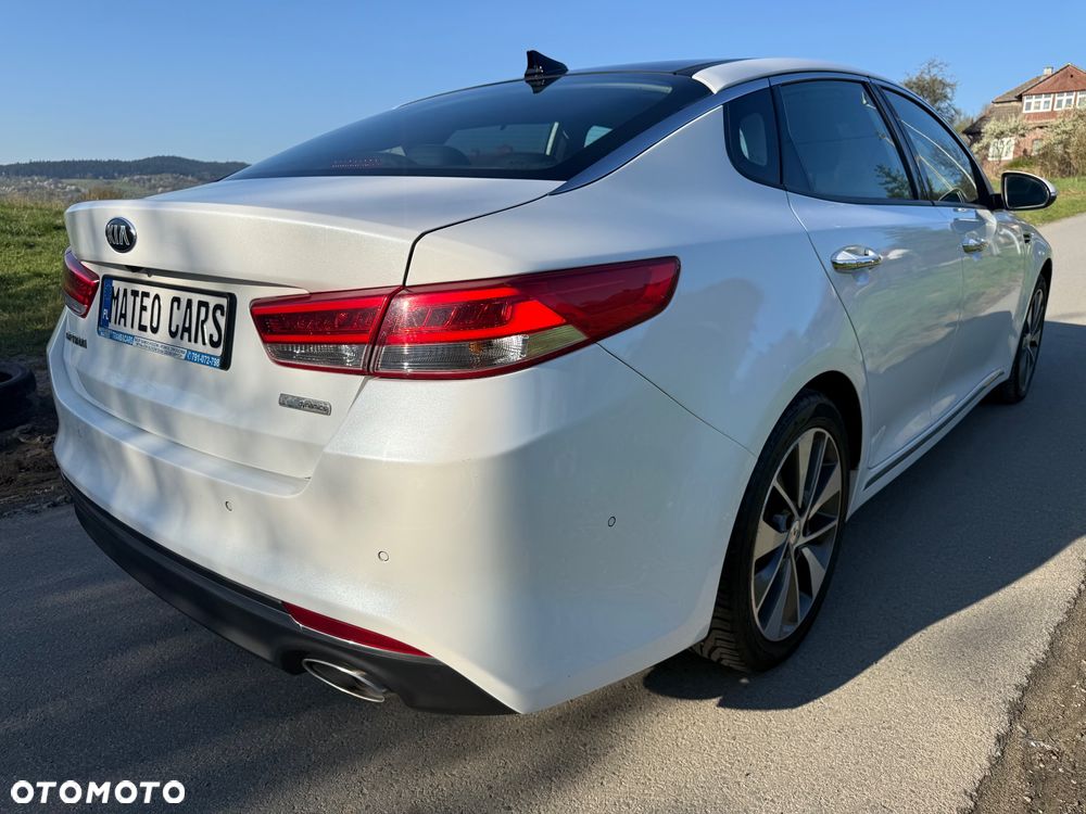 Kia Optima 1.7 CRDI L DCT - 28