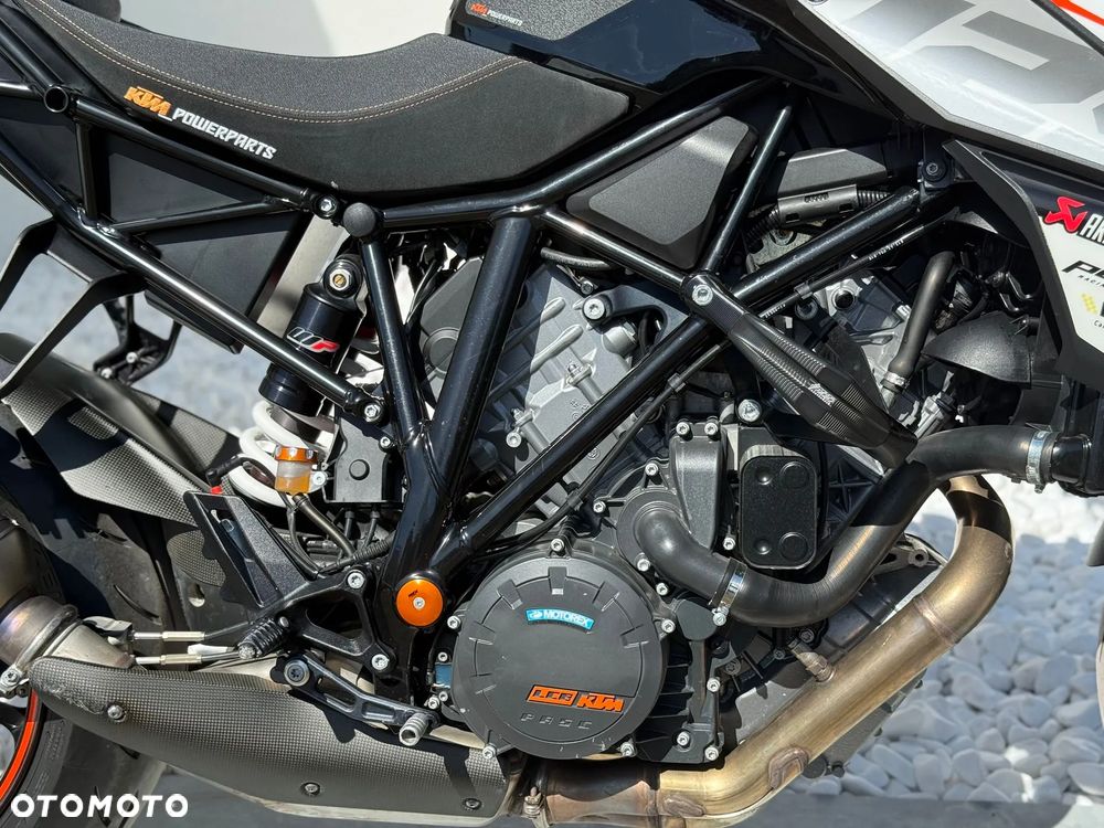 KTM Super Duke - 22