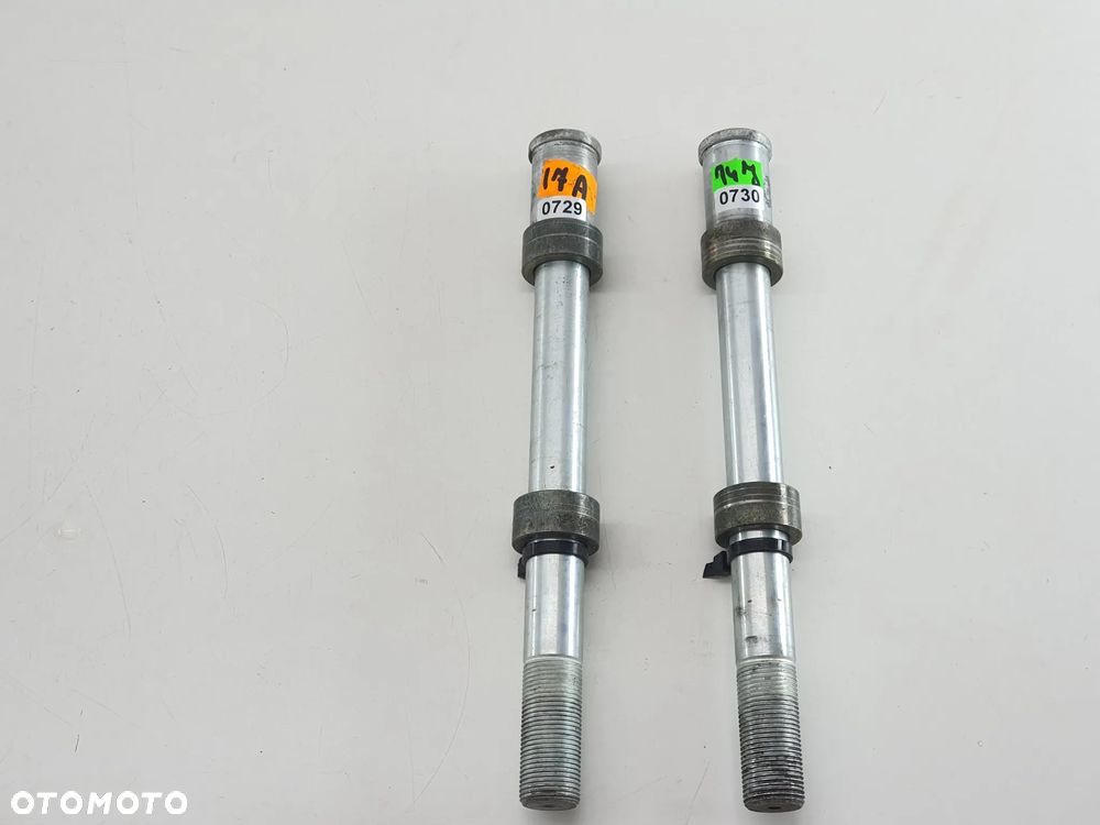 KAWASAKI ER-6F 650 05-08 OŚKA OŚ PRZÓD - 1