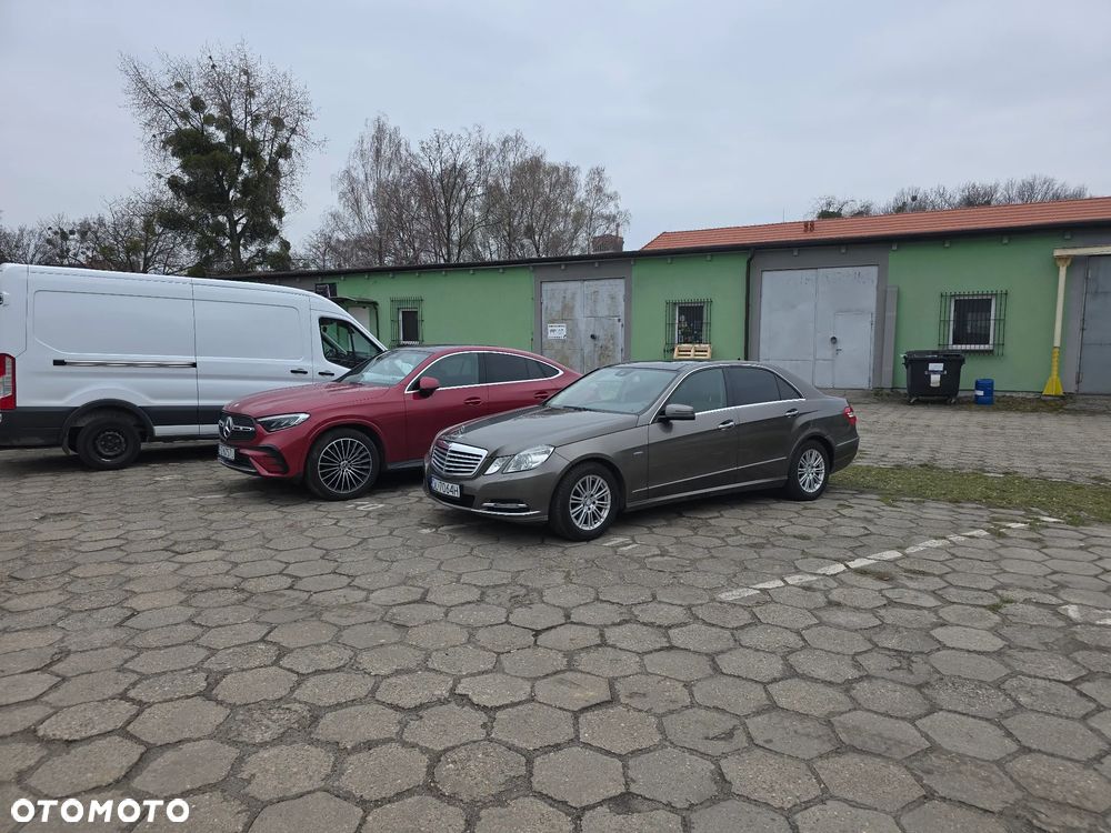 Mercedes-Benz Klasa E 200 CDI DPF BlueEFFICIENCY Automatik Avantgarde - 1