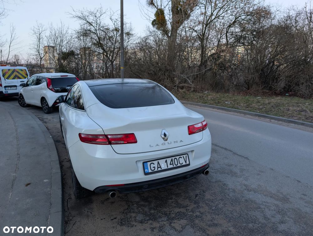 Renault Laguna 2.0 dCi Monaco GP2 - 2
