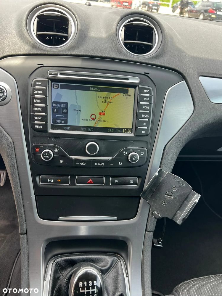 Ford Mondeo 2.0 TDCi Silver X - 11