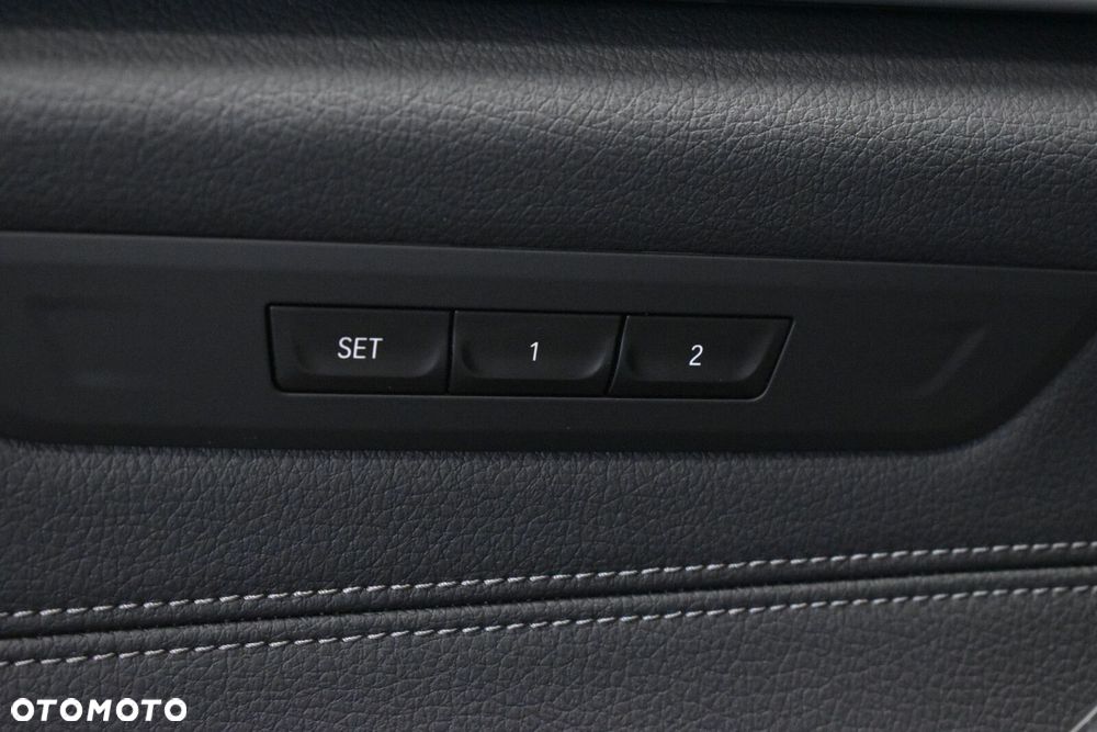 BMW Seria 5 520d mHEV M Sport sport - 10