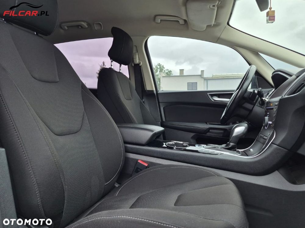 Ford S-Max - 14