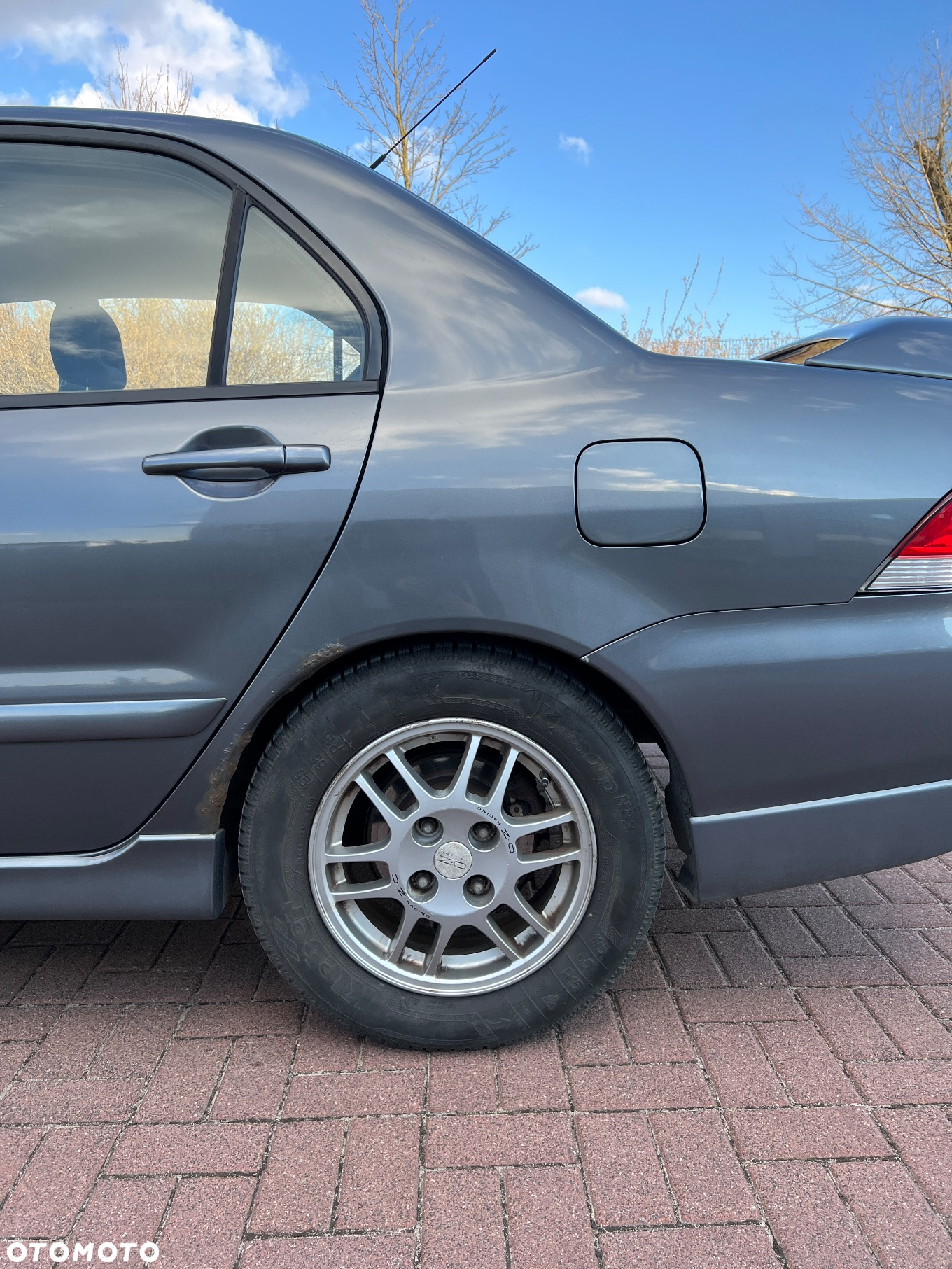Mitsubishi Lancer 1.6 Invite - 7