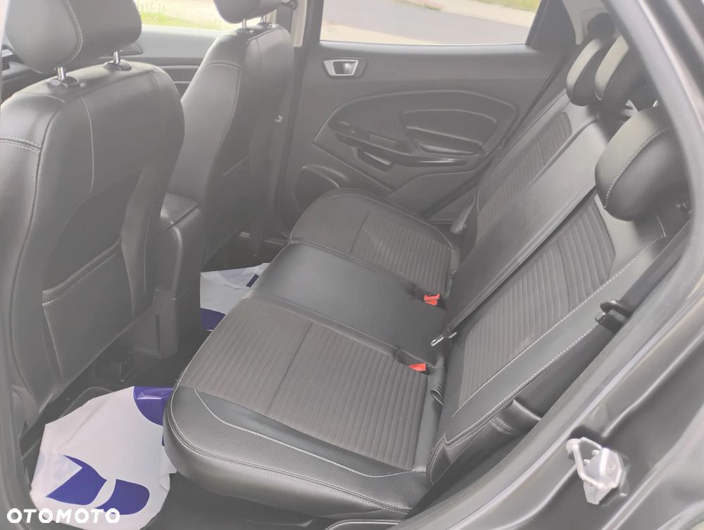 Ford EcoSport 1.5 TDCi TITANIUM - 10