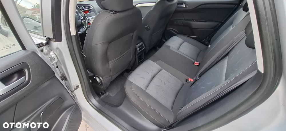 Citroën C4 1.4 VTi Seduction - 21