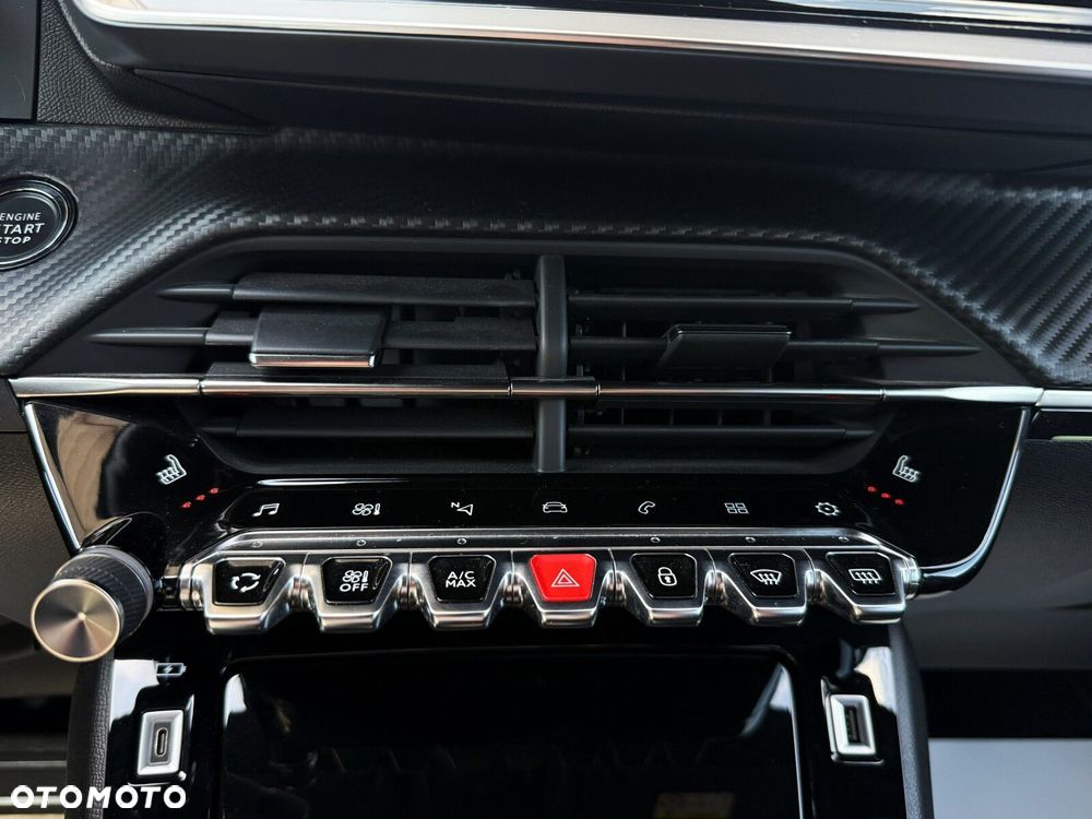 Peugeot 208 1.2 PureTech GT S&S EAT8 - 29