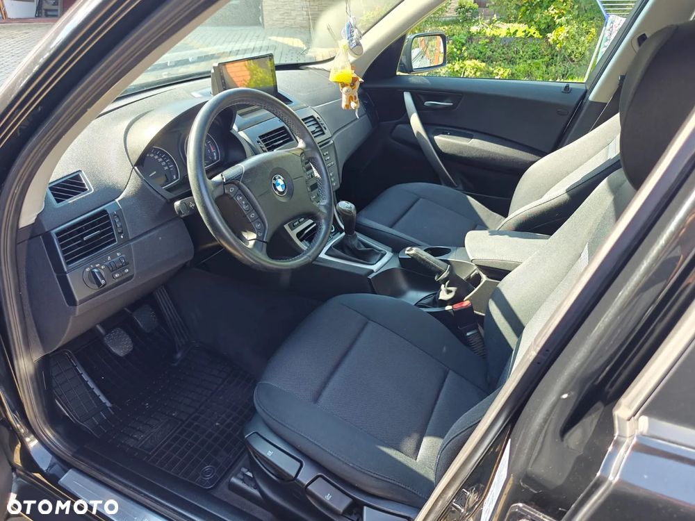 BMW X3 xDrive20i - 9
