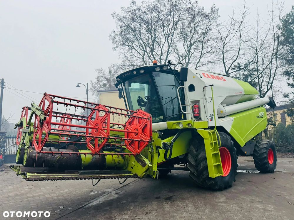 Claas TUCANO 430 APS - 4