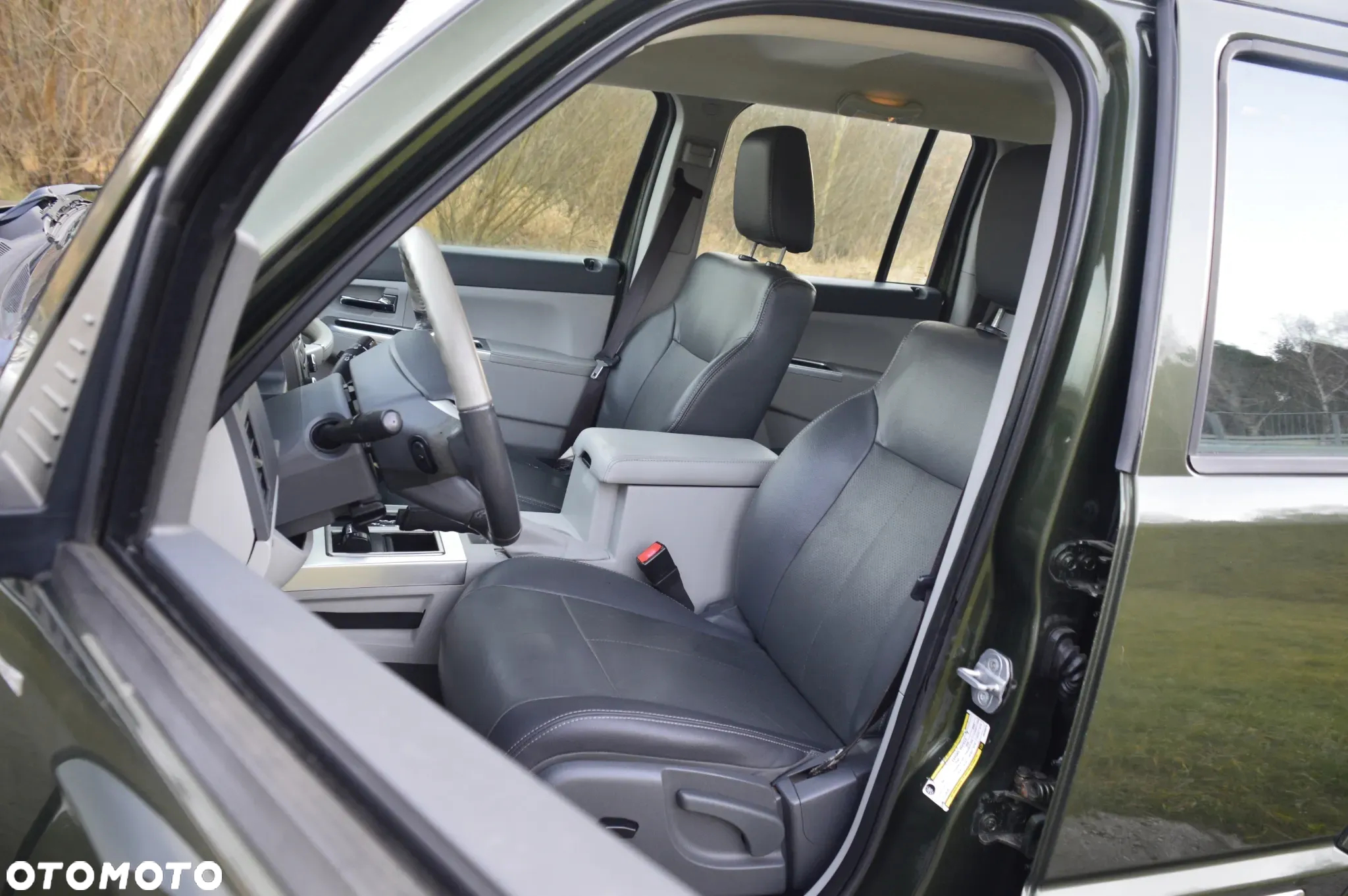 Jeep Cherokee - 7