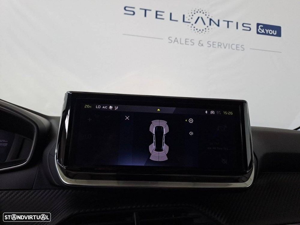 Peugeot 208 1.2 Hybrid Allure e-DCS6 - 24