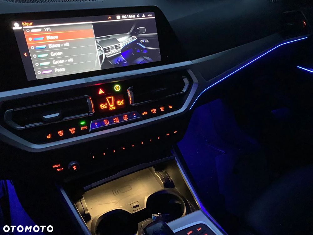 BMW Seria 3 320i Edition M Sport Shadow - 17