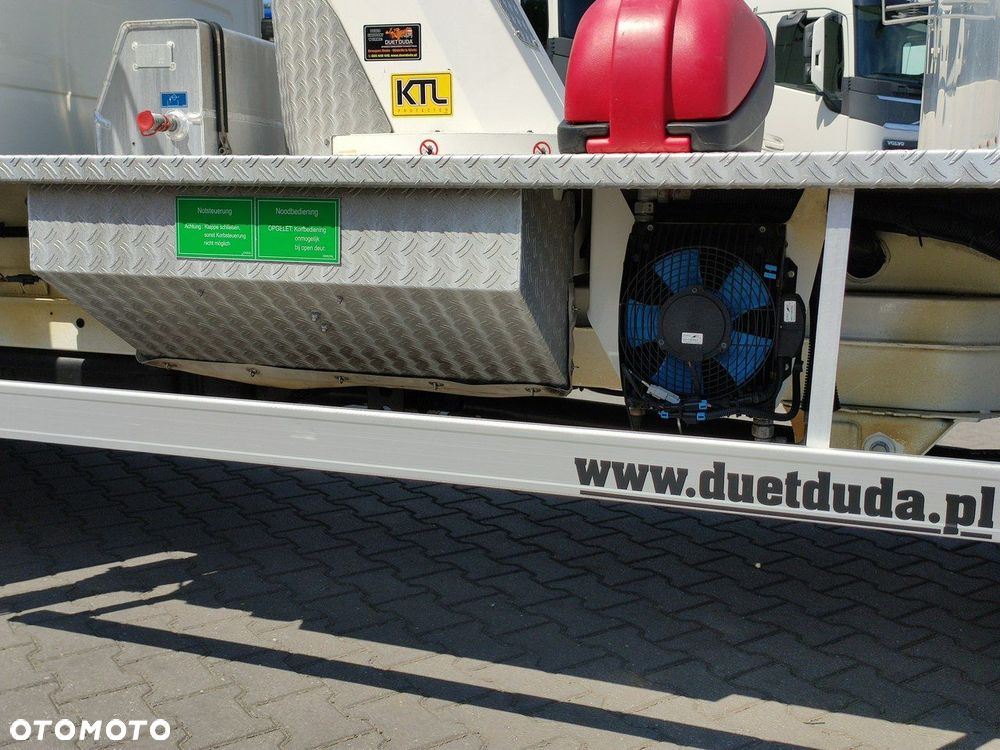 Volkswagen Crafter - 14