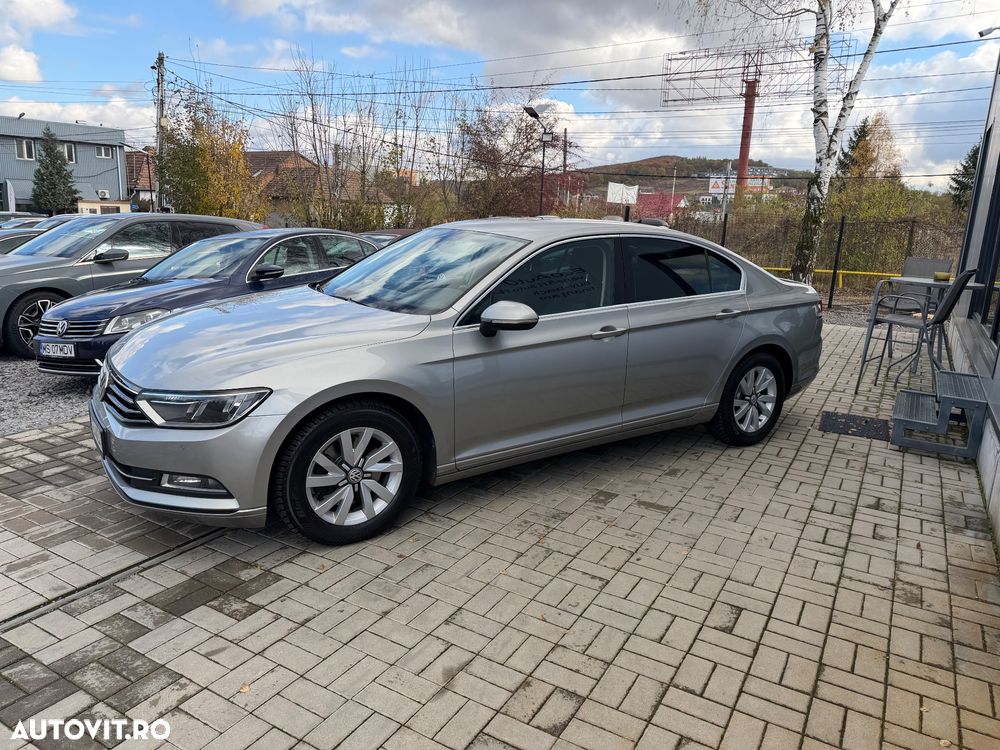 Volkswagen Passat 2.0 TDI DSG Comfortline - 13