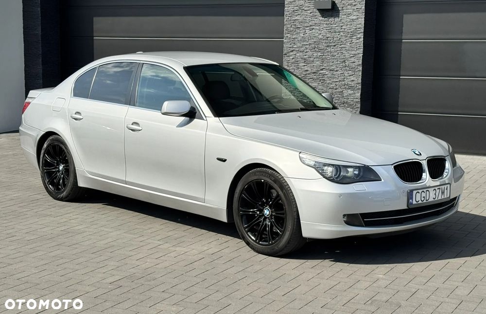 BMW Seria 5 520d Edition Exclusive - 10