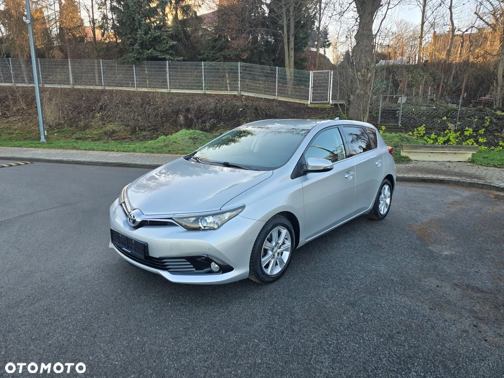 Toyota Auris 1.2 Turbo Multidrive S Executive - 18