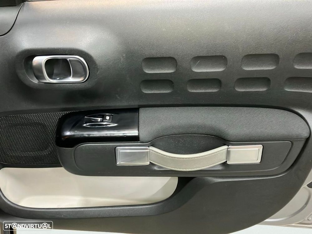 Citroën C3 1.2 PureTech C-Series - 22