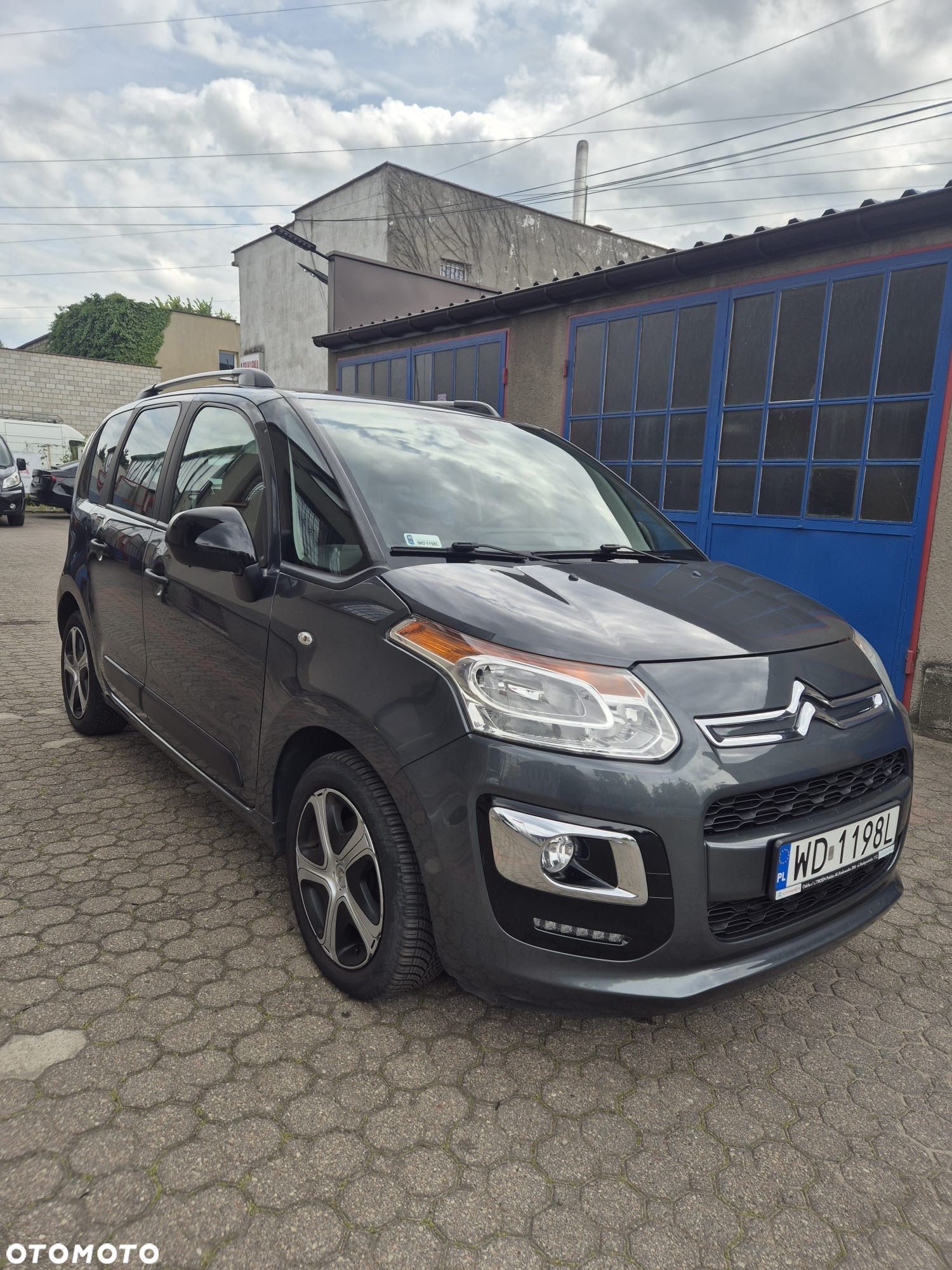 Citroën C3 Picasso 1.2 PureTech MoreLife - 1