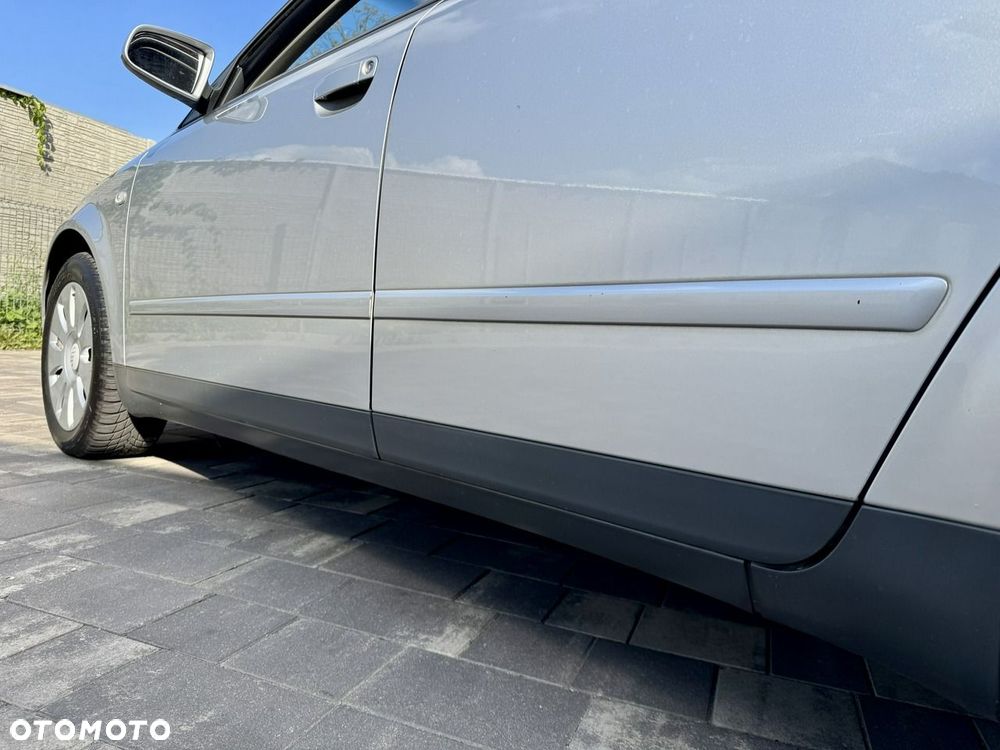 Audi A4 Limousine - 16