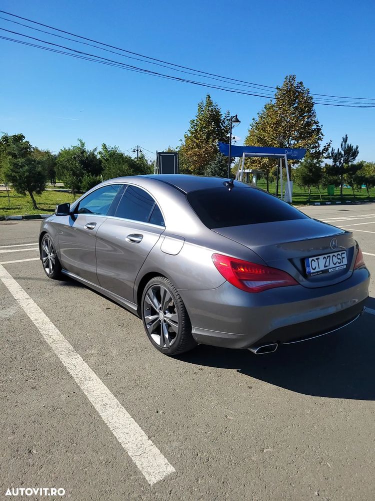 Mercedes-Benz CLA 220 d Aut. - 14