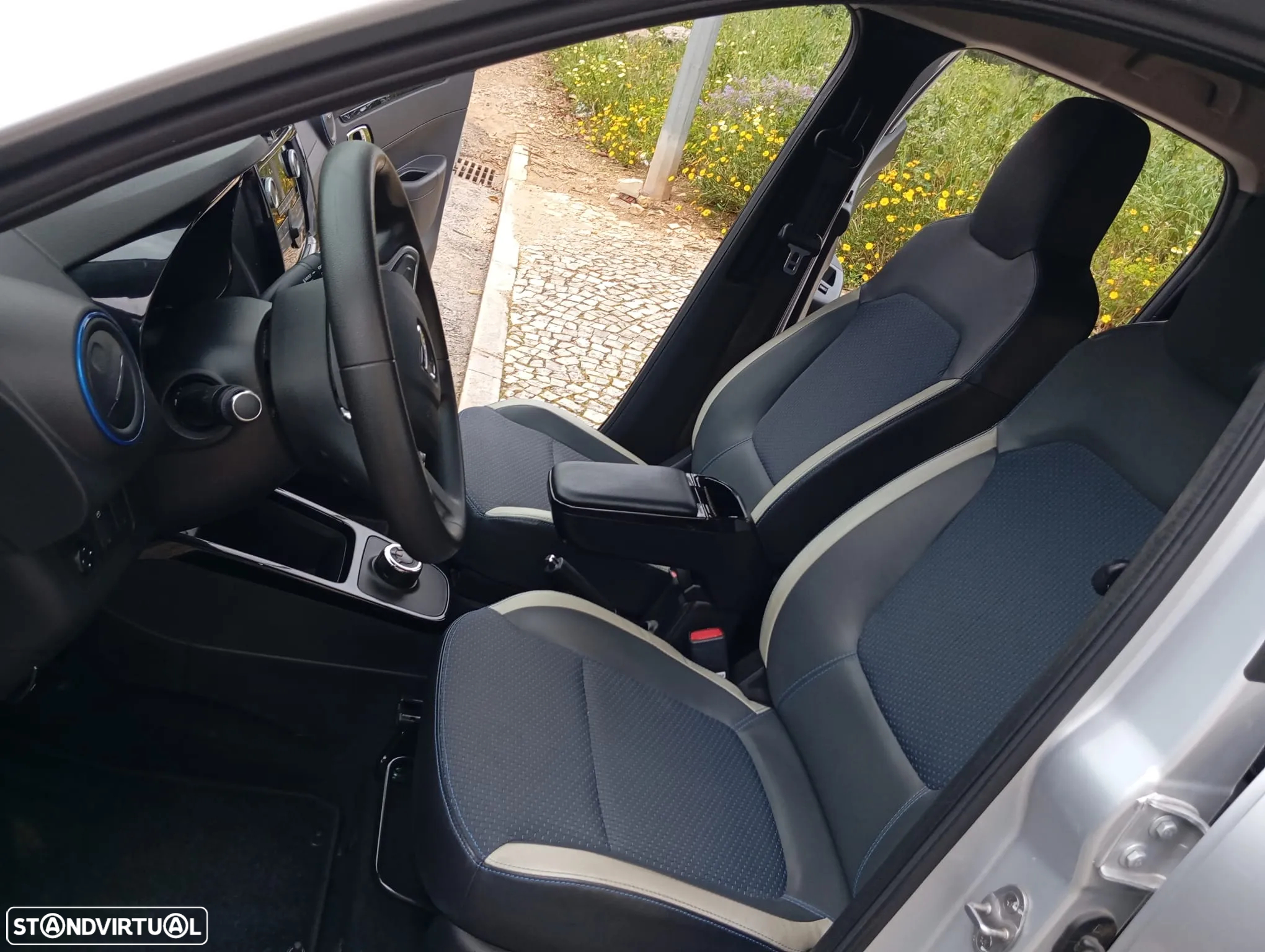 Dacia Spring Comfort - 16