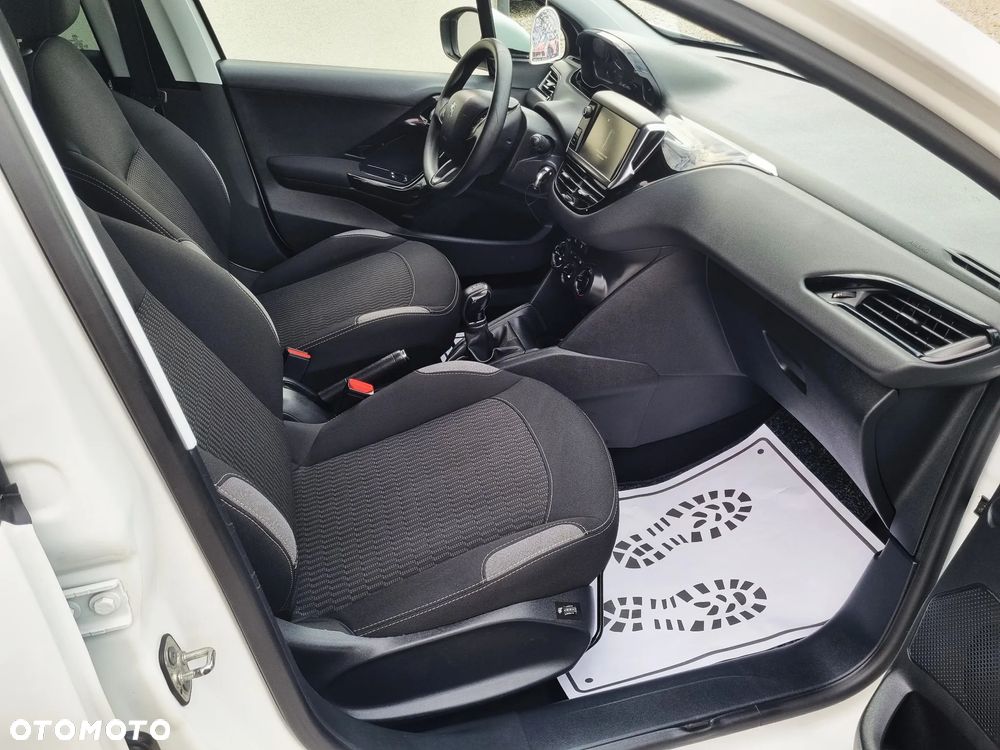 Peugeot 208 1.6 BlueHDi Active S&S - 8