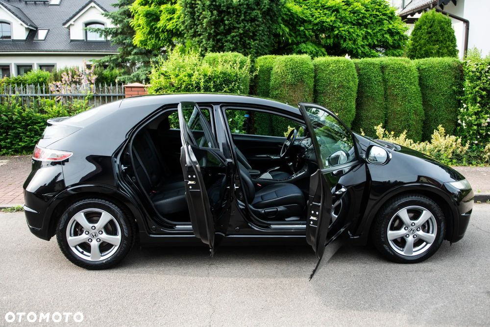 Honda Civic 1.8i-VTEC Executive - 8
