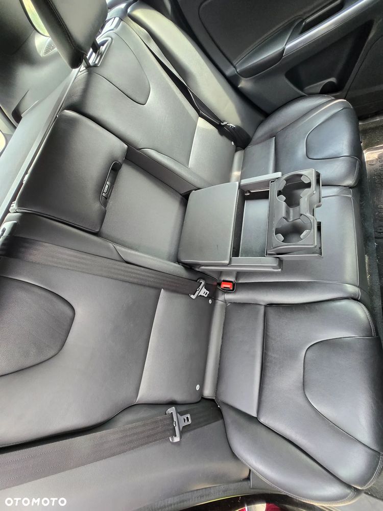 Volvo XC 60 D4 Geartronic Summum - 25