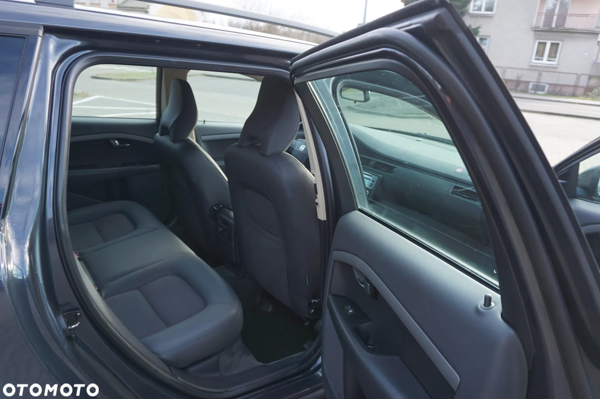 Volvo V70 - 18