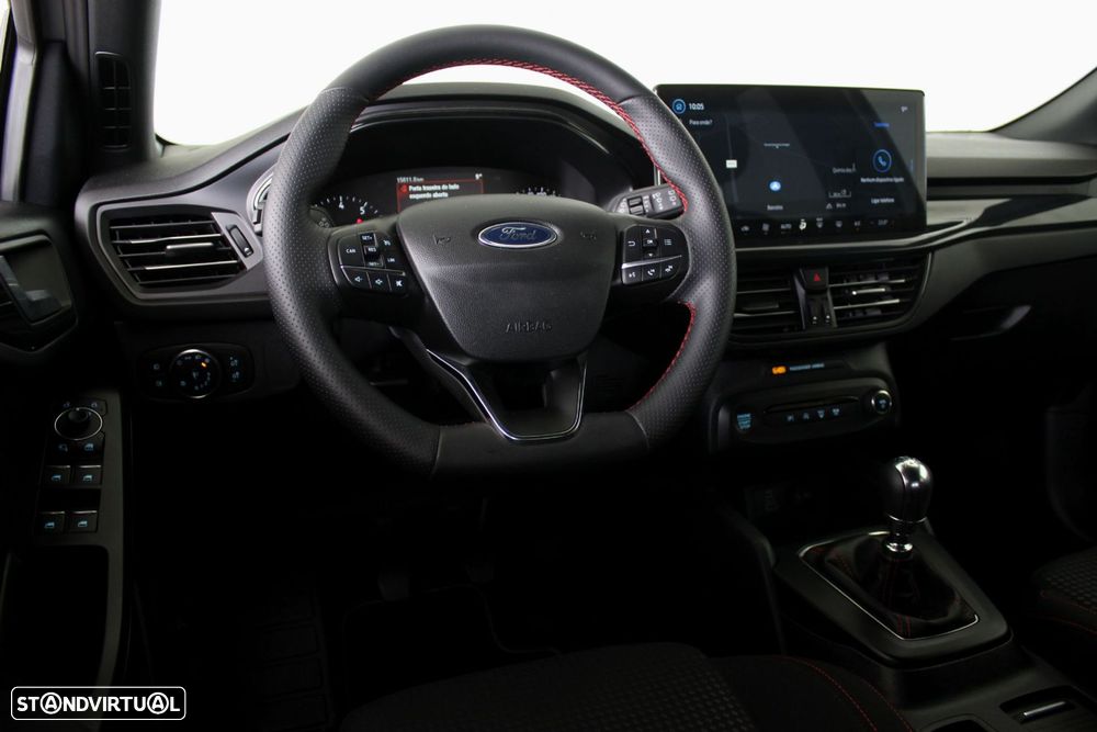 Ford Focus 1.0 EcoBoost MHEV ST-Line - 19