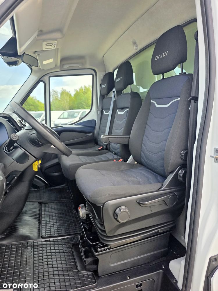 Iveco 35-180 3.0 HPI 180 KONNY KONTENER 4.2 M KLIMA HIMATIC 8 BIEGÓW WEBASTO DO 3.5 T NAVIGACJA GWARANCJA - 11