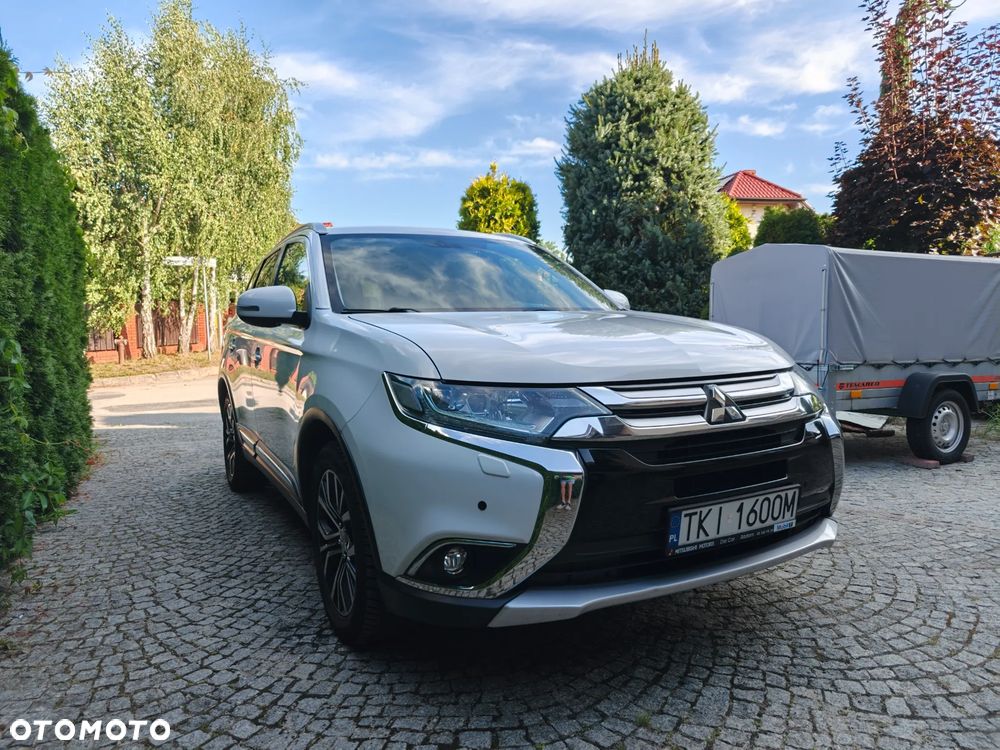 Mitsubishi Outlander 2017 photo 3