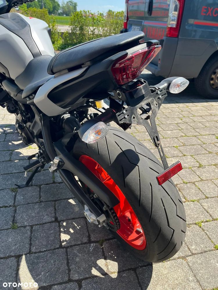 Yamaha MT - 5