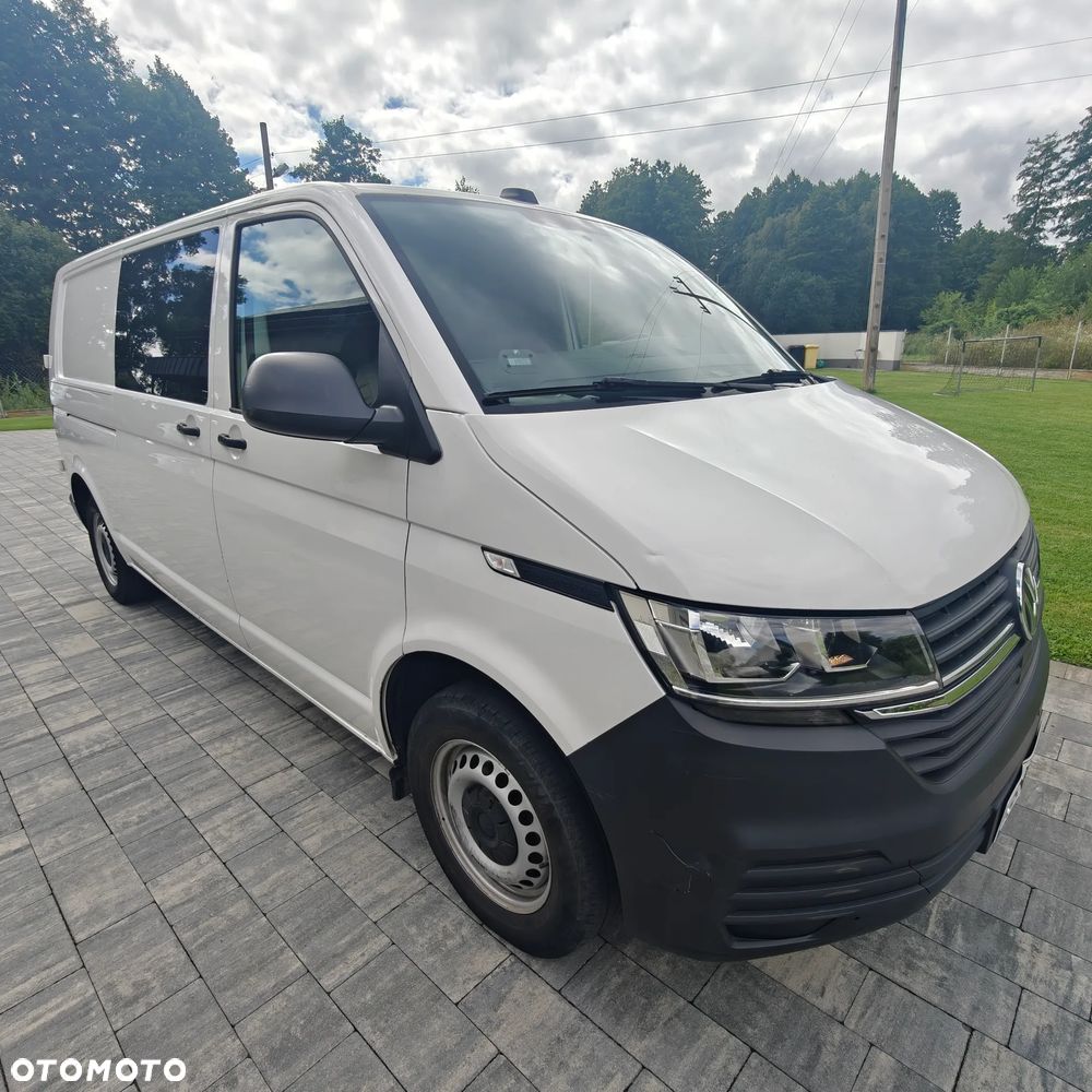 Volkswagen Transporter - 1