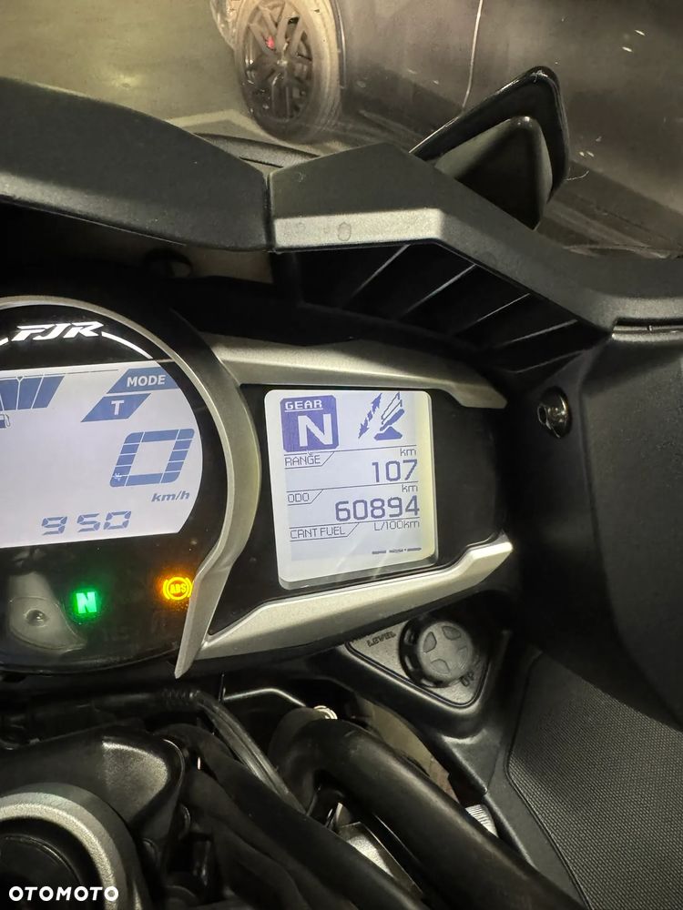 Yamaha FJR - 15