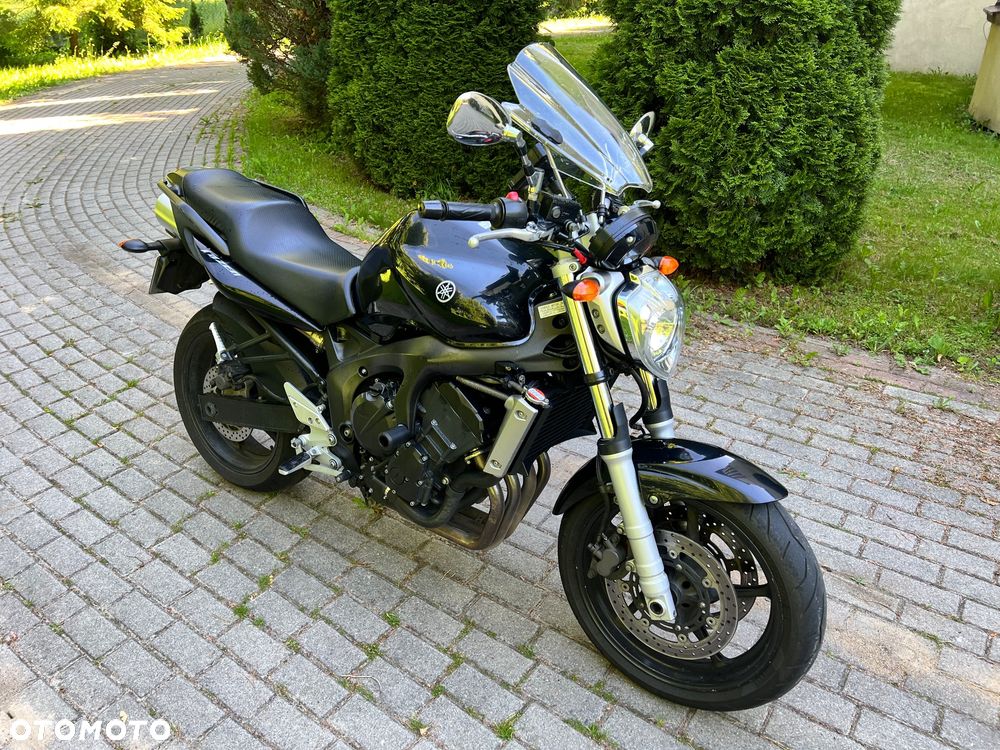 Yamaha FZ6 - 1