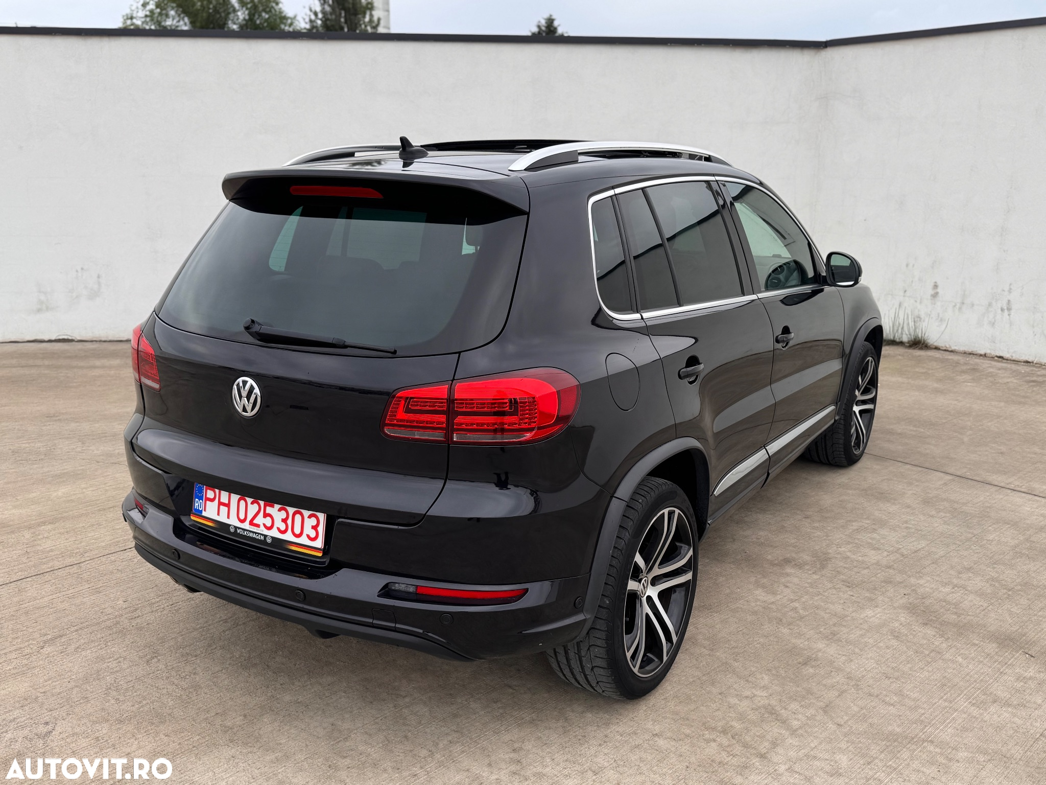 Volkswagen Tiguan 2.0 TDI SCR 4MOTION BlueMotion Technology DSG Cityscape - 28