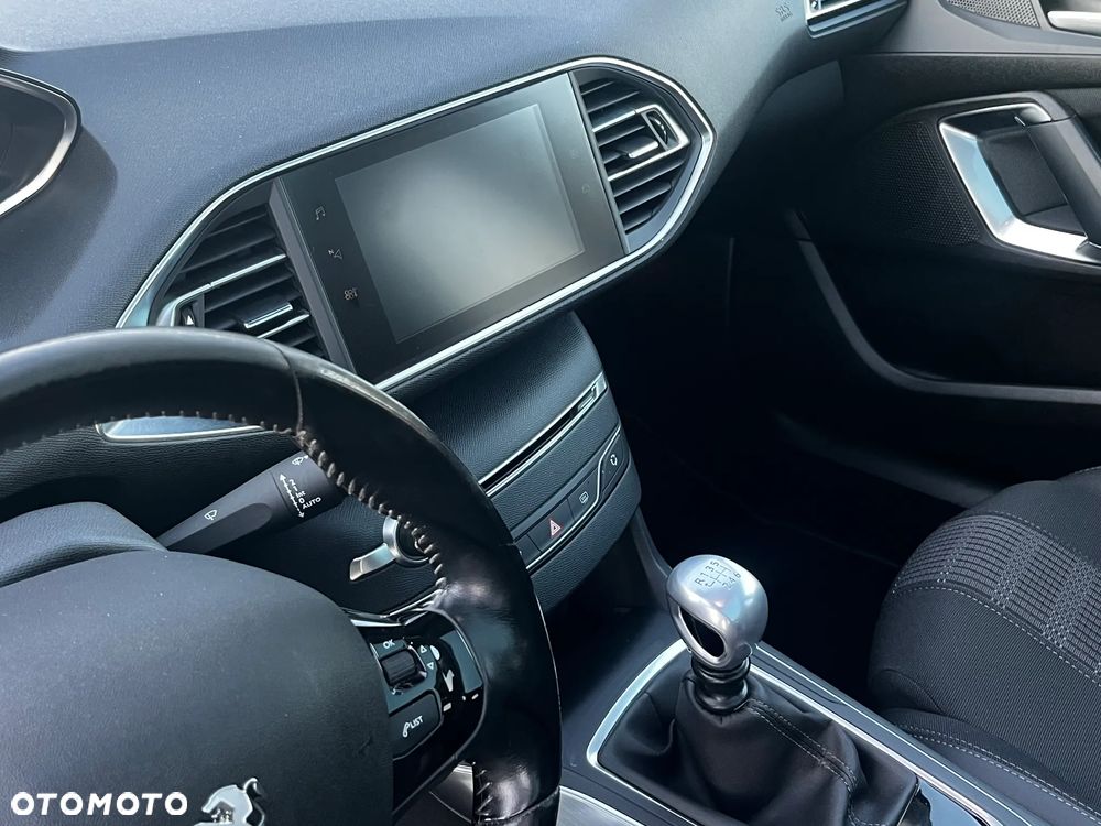 Peugeot 308 BlueHDi FAP 130 Stop & Start Allure Pack - 14