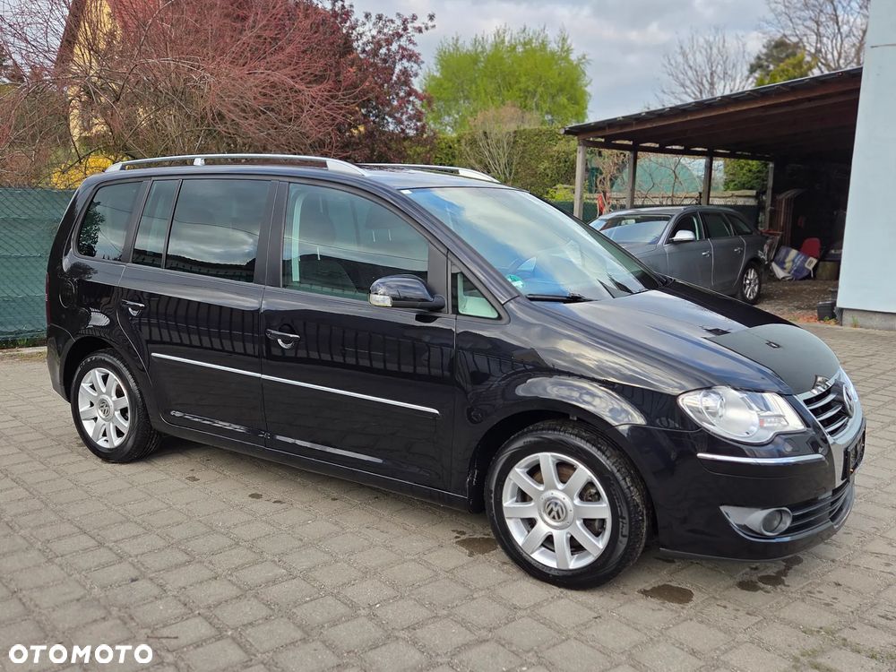 Volkswagen Touran 2.0 TDI DPF DSG Highline - 6