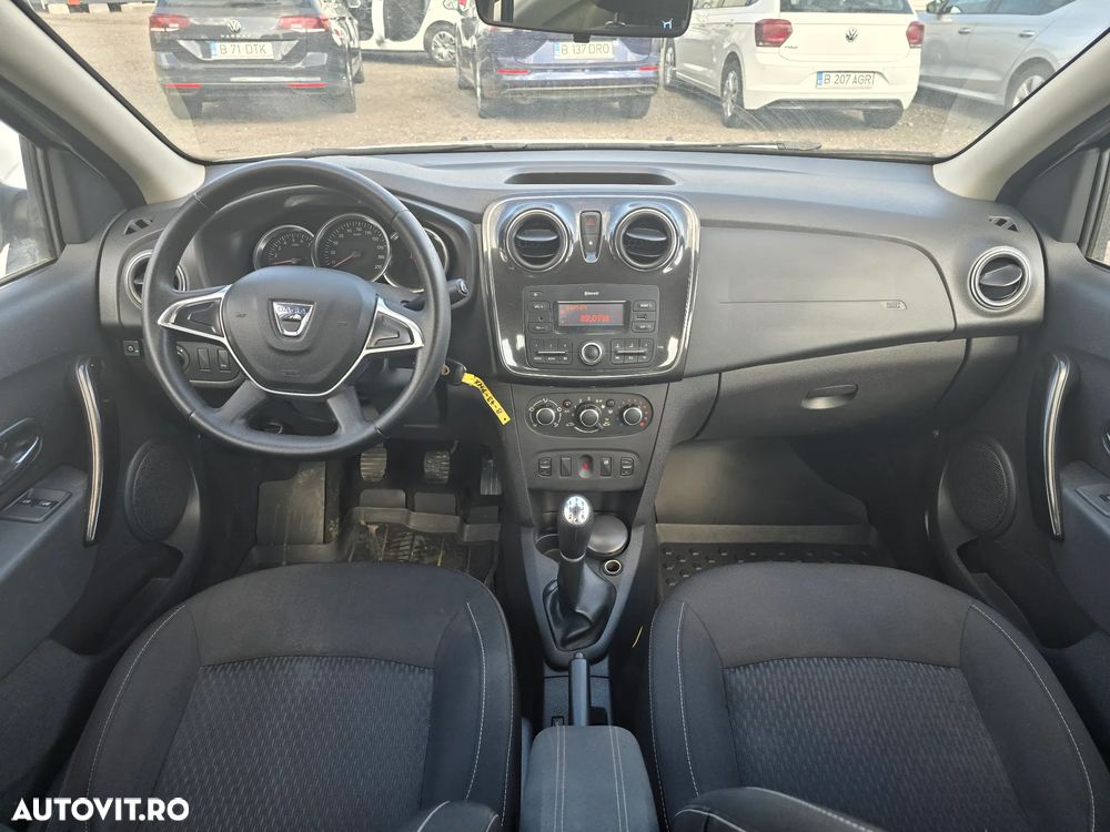 Dacia Logan 0.9 TCe Laureate - 12