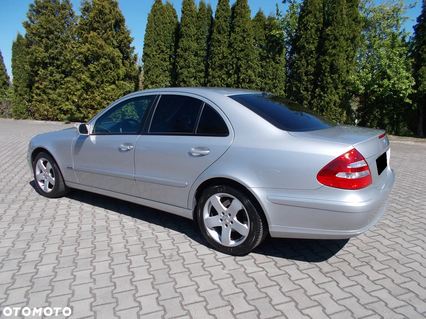 Mercedes-Benz Klasa E - 4