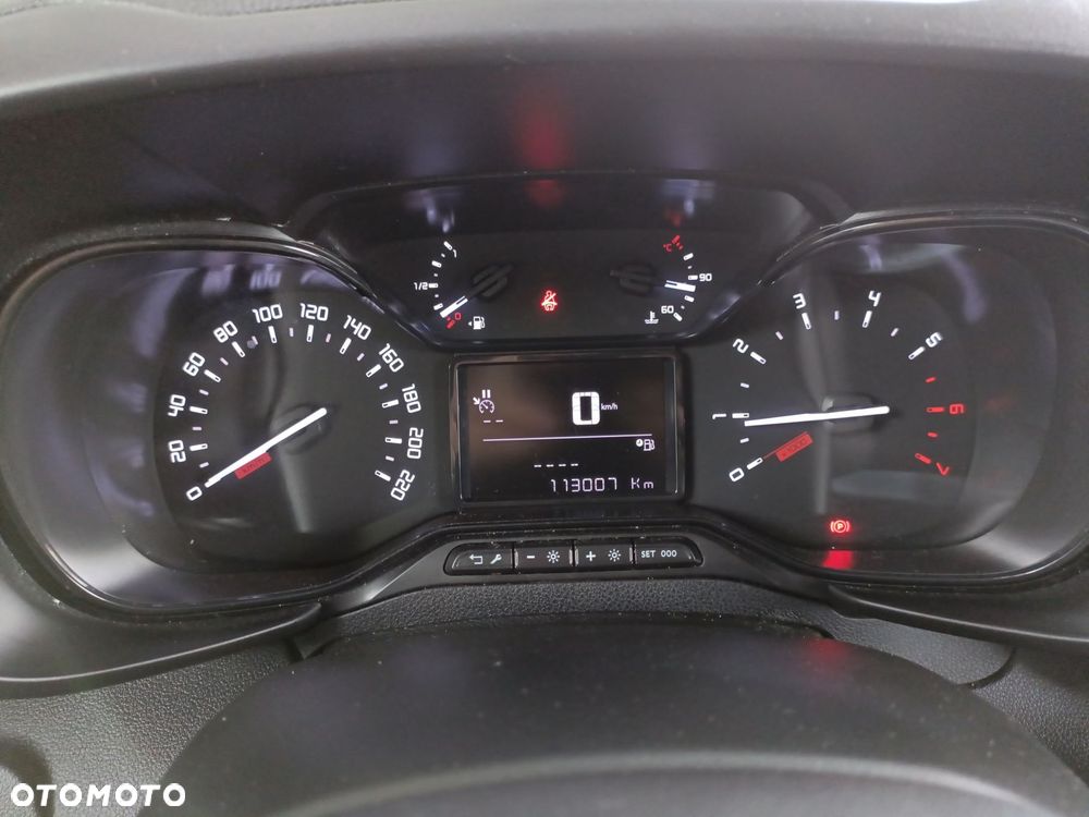 Toyota PROACE CITY - 12