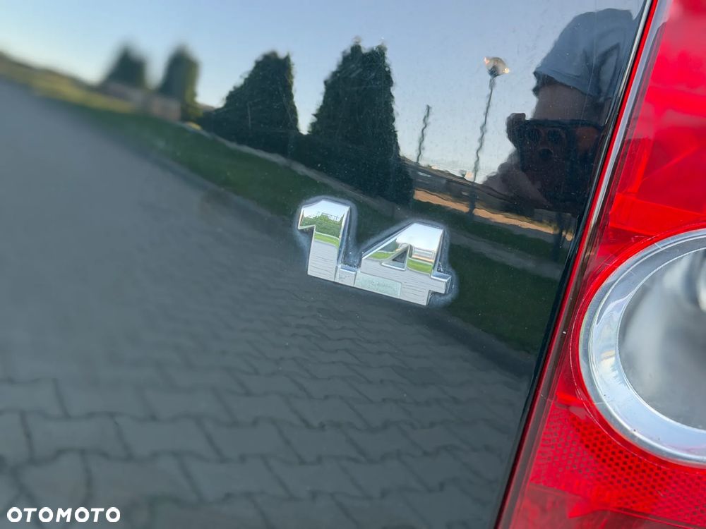 Volkswagen Fox - 11