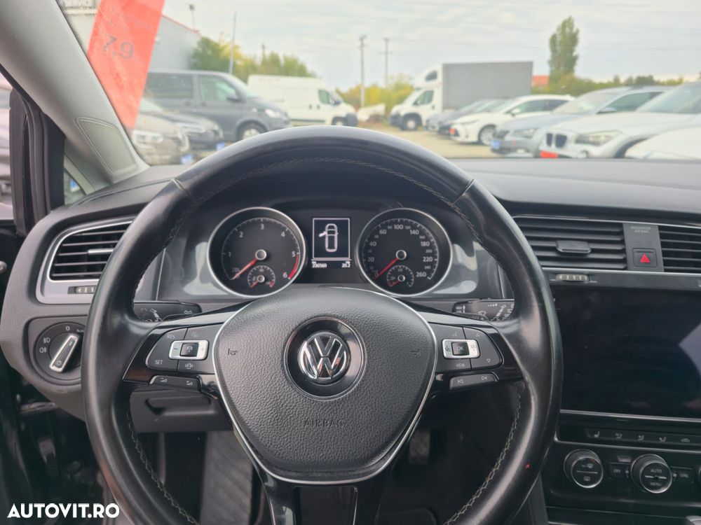 Volkswagen Golf - 7