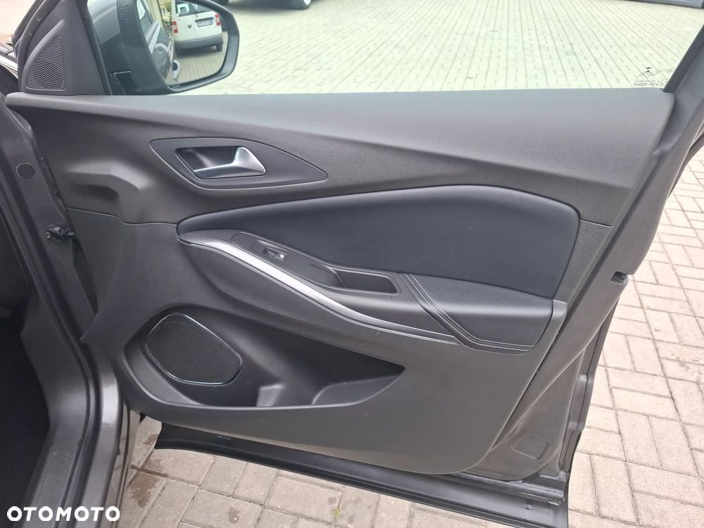 Opel Grandland X 1.2 Start/Stop Business Elegance - 16