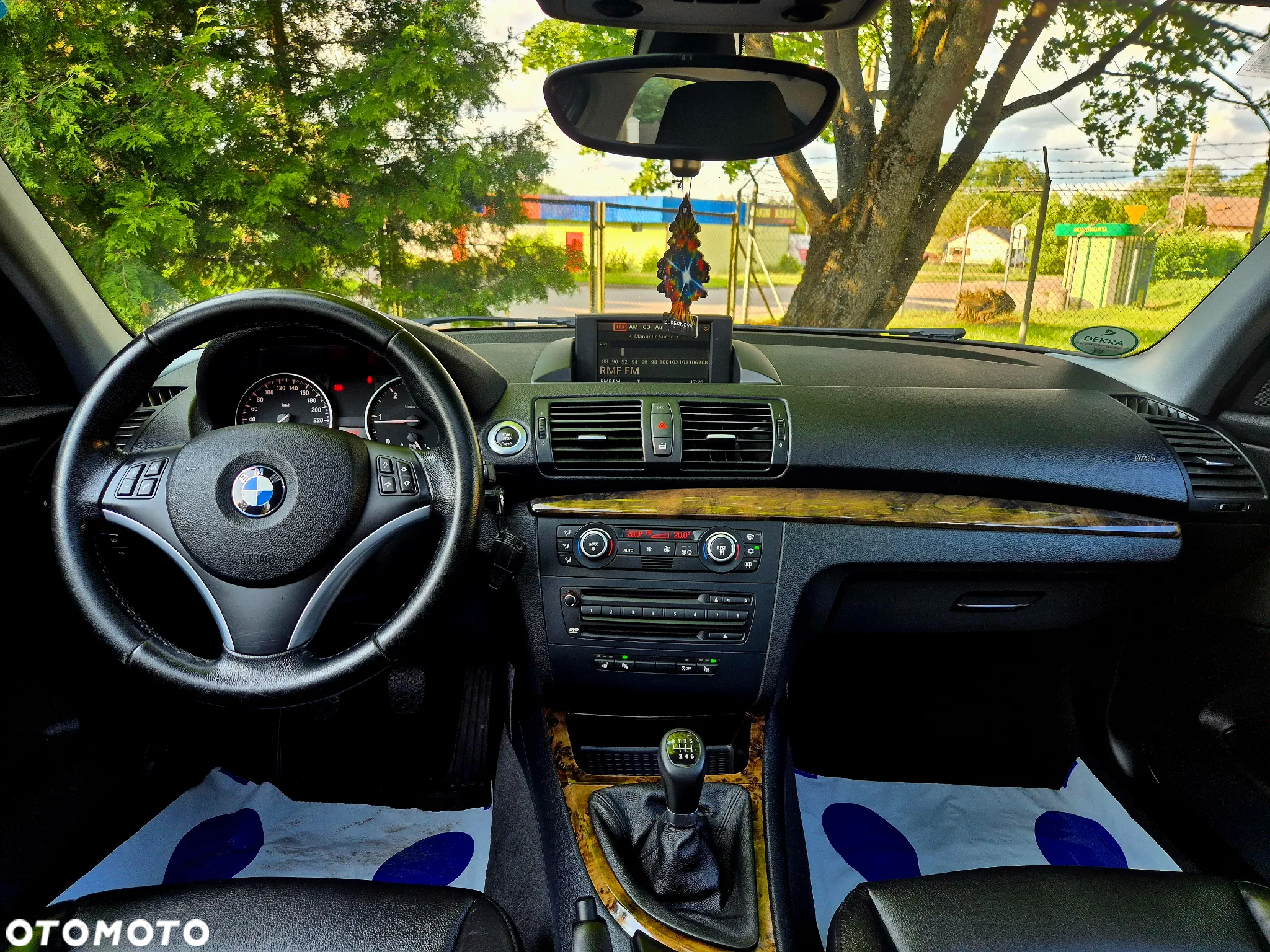 BMW Seria 1 120d DPF Edition Sport - 23