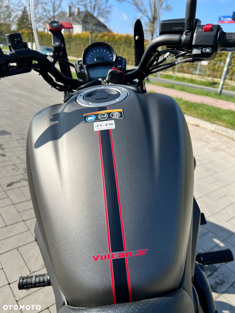 Kawasaki Vulcan - 10