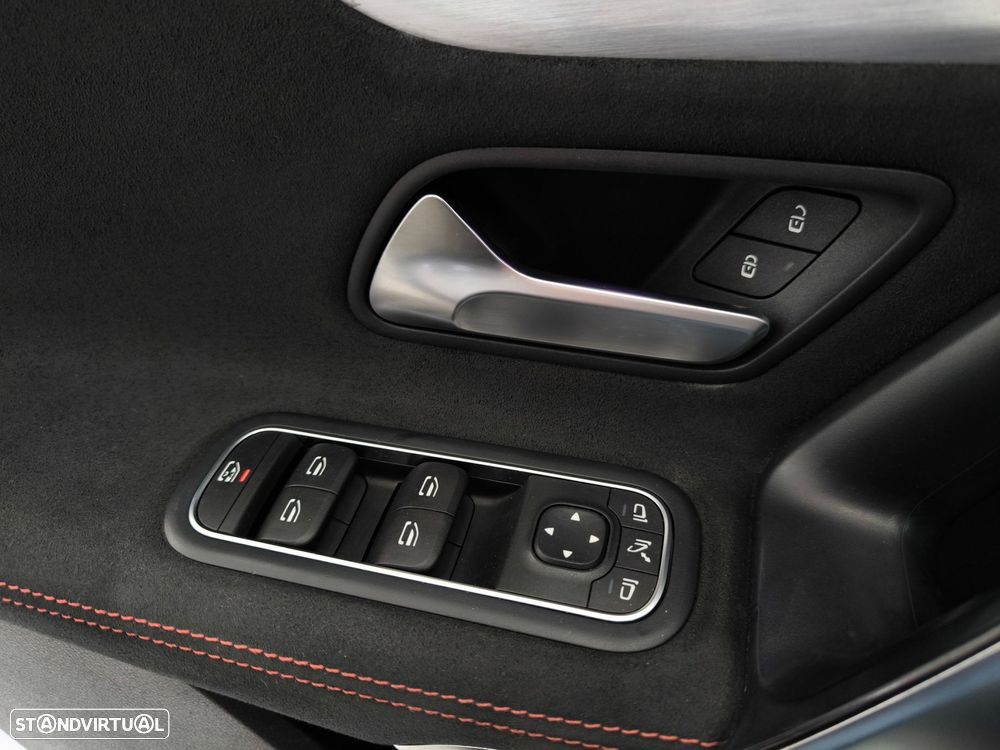 Mercedes-Benz CLA 180 d 7G-DCT AMG Line - 24